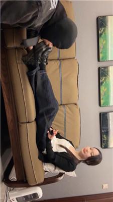 【素人挖掘机】皮鞋黑棉袜气味辱-骑马踩踏 bf50349