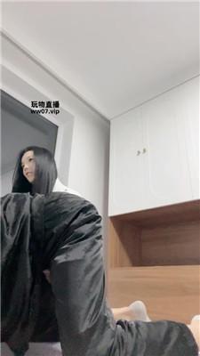 【江湖狼】学生主白袜脚踩踏  JS250417-15