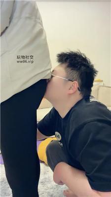 【埋汰】白袜脚踢踹/骑马踩踏 bf49788