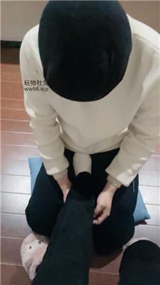 【小凤梨】多位素人看我惩罚抖M男友 JS250210-3