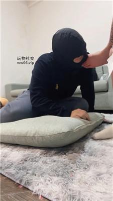 【小凤梨】白袜脚下羞辱奴才 JS250223-8