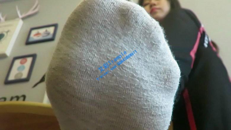 【画师女主】棉袜第一视角羞辱贱狗! 【画师女主】棉袜第一视角羞辱贱狗!