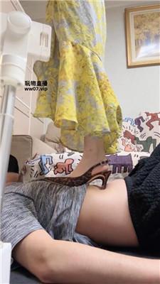 【安安sama】高跟踩踏-近距离恋足舔 JS250326-13