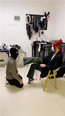 【甜心教主】双S-鞋碾压踩/揪耳朵/舔口水鞋底/腿夹【双视角版】