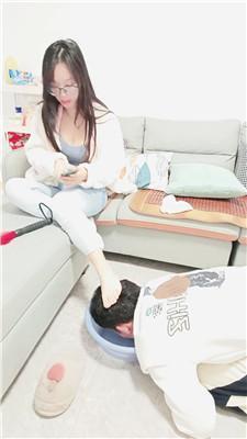 【薇薇】圈养奴伺候妻主 JS250217-7