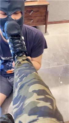 【素人抽水机】白袜脚窒息-sp-转胯狗爬 JS250423-18