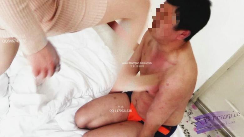 史上最残酷虐打 肋骨错位脸踹变型