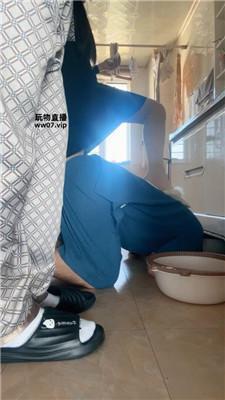 【斯羽情侣主】强迫狗喝刷鞋水【双视角版】 JS250317-42