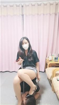 【珍惜女王】直播在线虐狗玩狗 JS250516-21