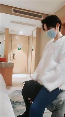 【伯爵】吊绑/骑马爬行/裸足恋足舔/鞭打