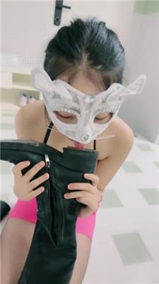 【爱神】母畜-库里丝-藤条抽/吃浓痰喝圣水