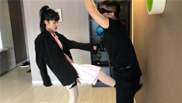 学生妹的玩弄 学生妹的玩弄