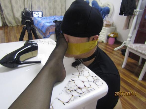 桌面美足酸臭味道