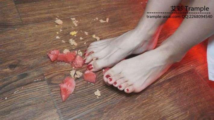 工程学院大二文员委员学生的初次喂食舔脚