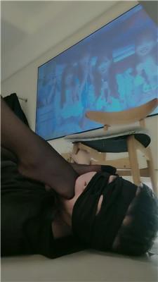 【甜沁】桌底视角-长靴黑丝碾压踩【双视角版】 bf49202