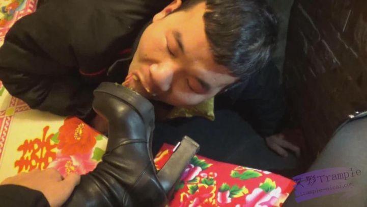 【品丝阁】农家院羞辱贱狗