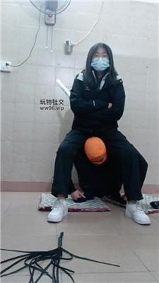 【奇了怪了】棍棒底下出骚狗 JS250116-35