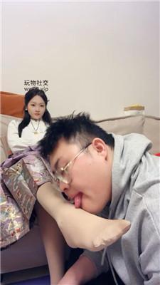 【埋汰】马面裙美女肉丝脚虐 bf50051