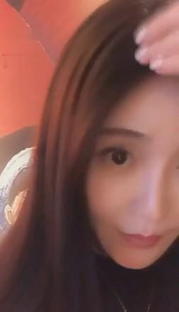 vivi，KTV调教双奴