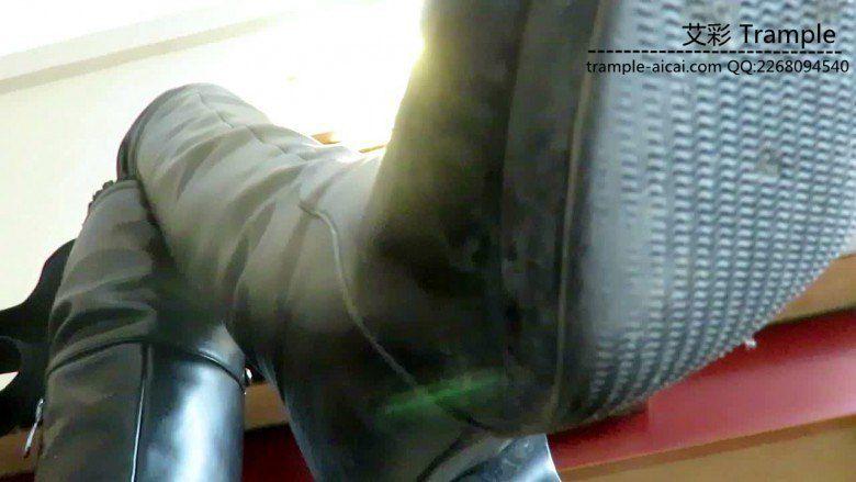 第一视角！御主犀利语言调教贱狗践踏羞辱各种描述！