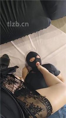 【猫爷】恶毒继母S-黑丝脚踩虐/脚耳光/插嘴/舔内裤