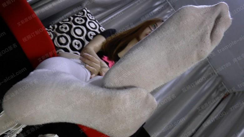 女学生应聘足模变女王(一）