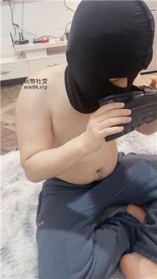 【小凤梨】跪舔纹身小妹的jio JS250222-33