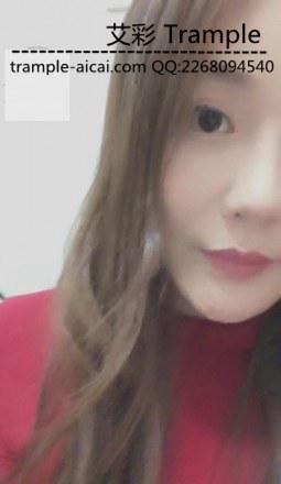 VIVI黑丝玩弄双狗奴