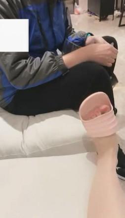 ViVi,欲调教外卖小哥