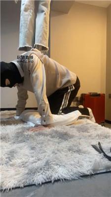 【白兔】双S-白袜玉足恋足狂舔 JS250228-31