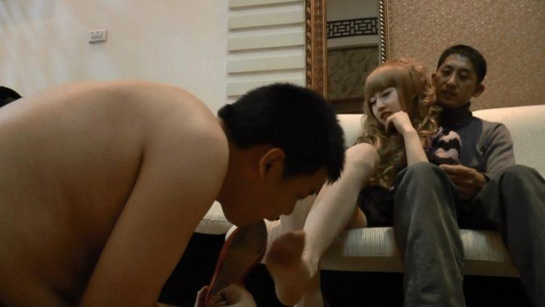 黑冰S 腹黑女和新男友极度羞辱前男友