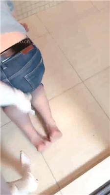 【玥樾】开发闺蜜当S-胯下辱坐垫/吃烟灰/舔高跟