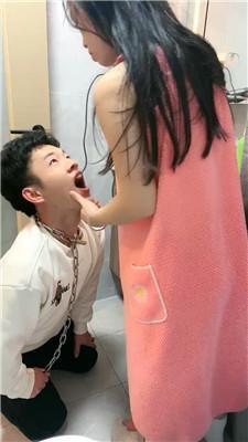 【薇薇】伺候起床-舔脚吃早餐 JS250223-27