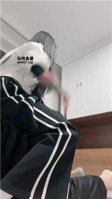 【江湖狼】学生主白袜脚踩踏  JS250417-15