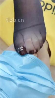 【魔鬼天使】美女家教上门补课-高跟长靴踩虐/衣架鞭打