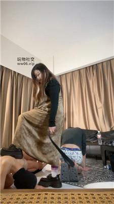 【月萱女王】3M-皮带重刑狂抽 JS250204-13