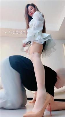 【一茶】漂亮主播S-高跟白色诱惑调