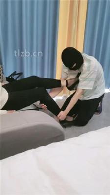 【朱迪】双S-姐妹花下班回家虐继父【双视角版】