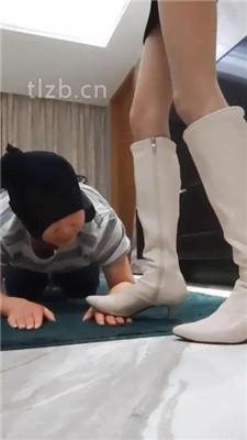 【禾未】高跟黑丝诱惑-家奴的考核