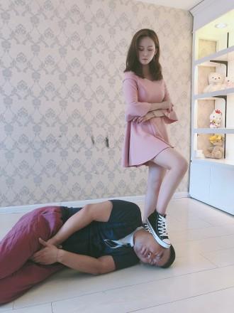 芷琳S帆布鞋调教 芷琳S帆布鞋调教