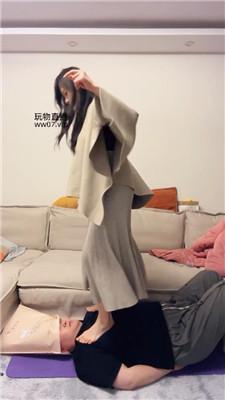 【埋汰】玉足脚下踩健身教练【上】 bf50938