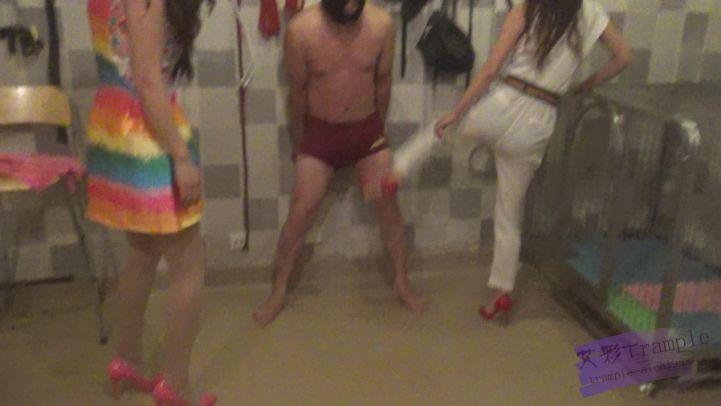 品丝阁 重度踢踹 蛋肿一周未好