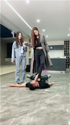 【麋鹿银儿】双S全程压迫-踩头/助跑踢裆 bf52602