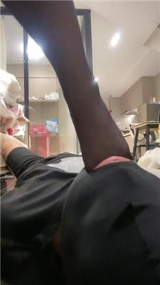 【小软】高跟黑丝插嘴深喉