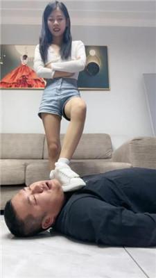 【樱木花椒】小白鞋棉袜S-修理犯错狗