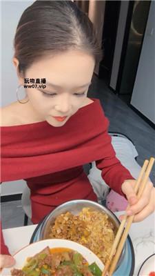 【阿楠】伺候吃饭-黑丝美腿蹂躏绿帽奴 bf51304