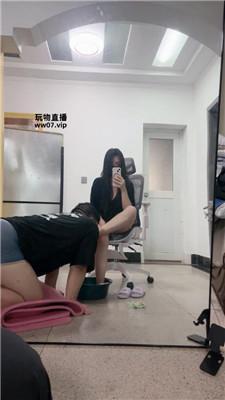 【甜音】狗嘴伺候主人沐足 JS250412-3