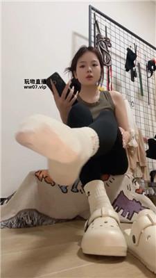 【琼爷】和洞洞鞋做    250501-17