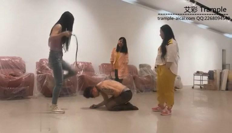 vivi女神仓库惩罚