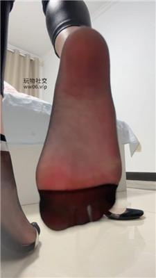 【酒鸽】早些灯    250121-7